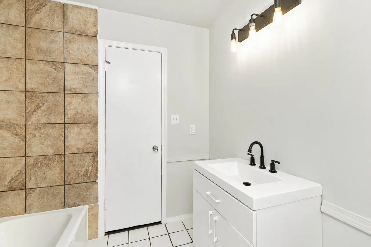 Photo 16 — 8911 E 26th Place, Tulsa, OK 74129