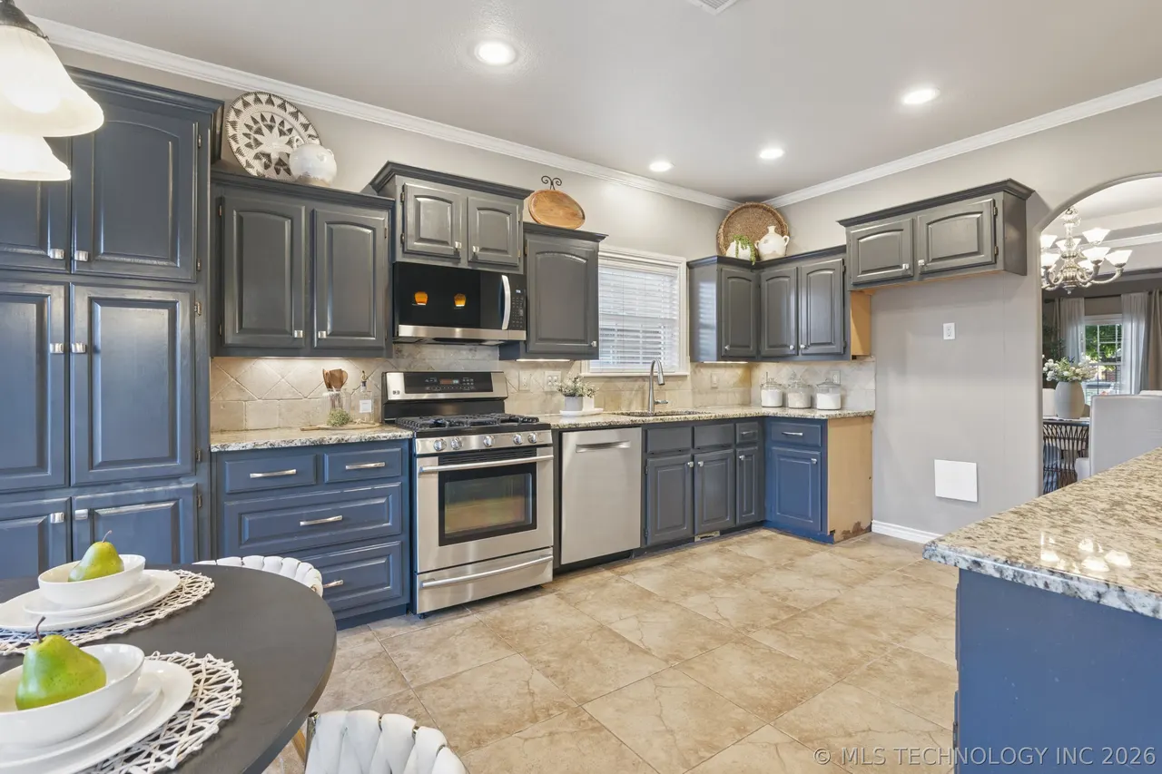 Photo 17 — 13911 E 89th Street, Owasso, OK 74055