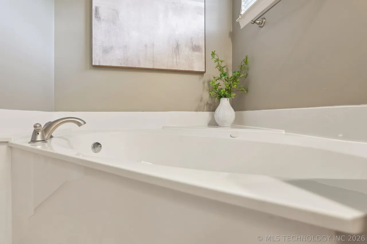 Photo 27 — 13911 E 89th Street, Owasso, OK 74055