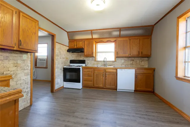 Photo 6 — 313 E Harrison, McAlester, OK 74501