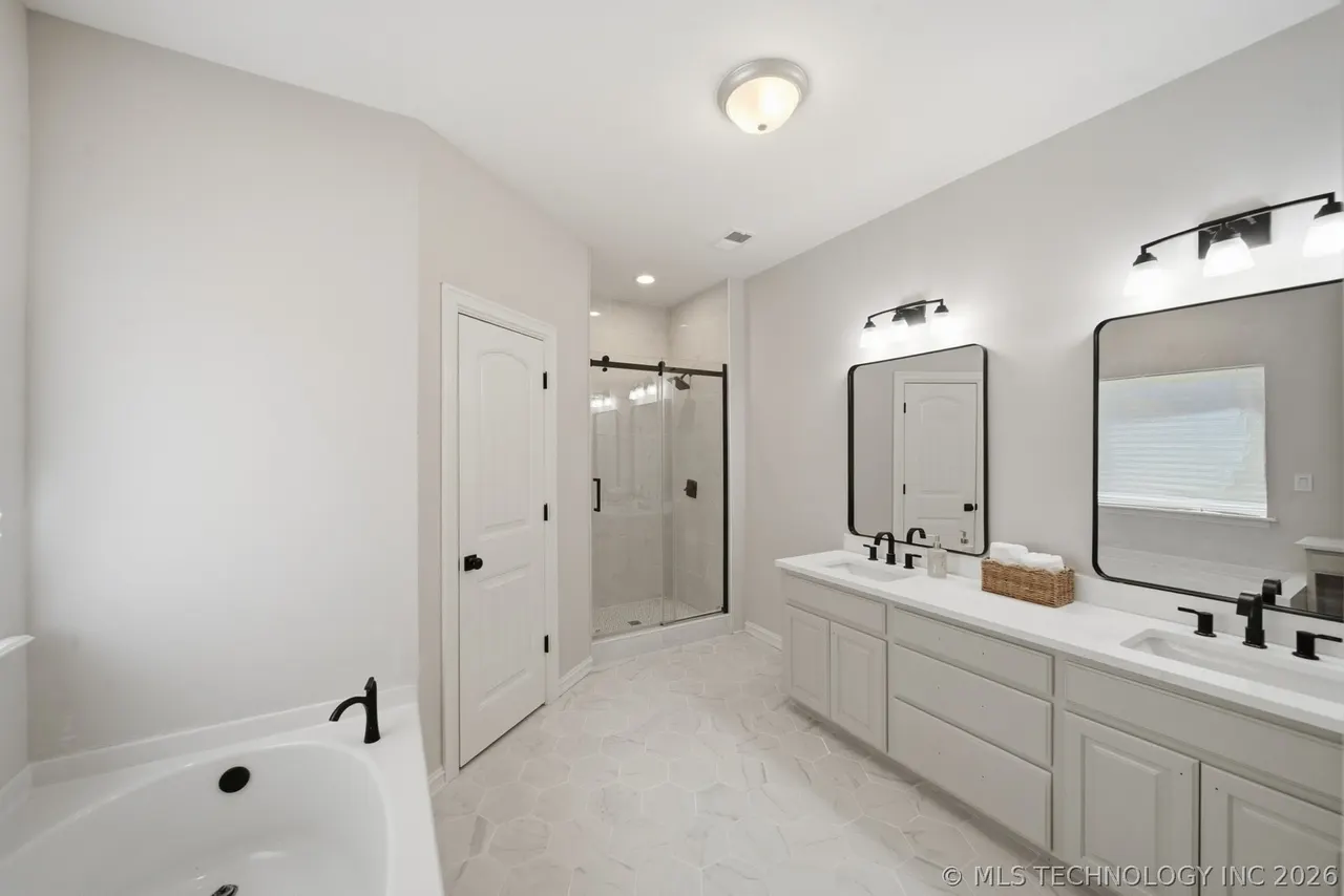 Photo 28 — 18660 Navajo Road, Claremore, OK 74017
