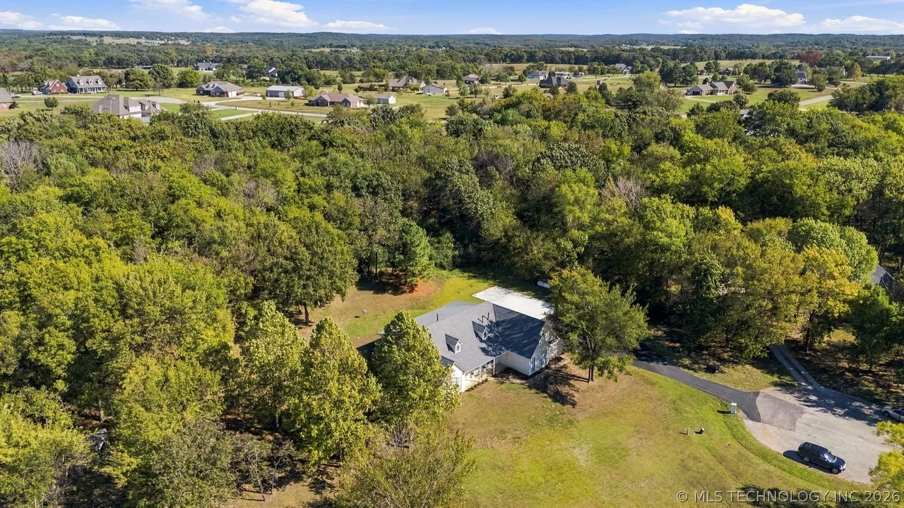 Photo 46 — 18660 Navajo Road, Claremore, OK 74017