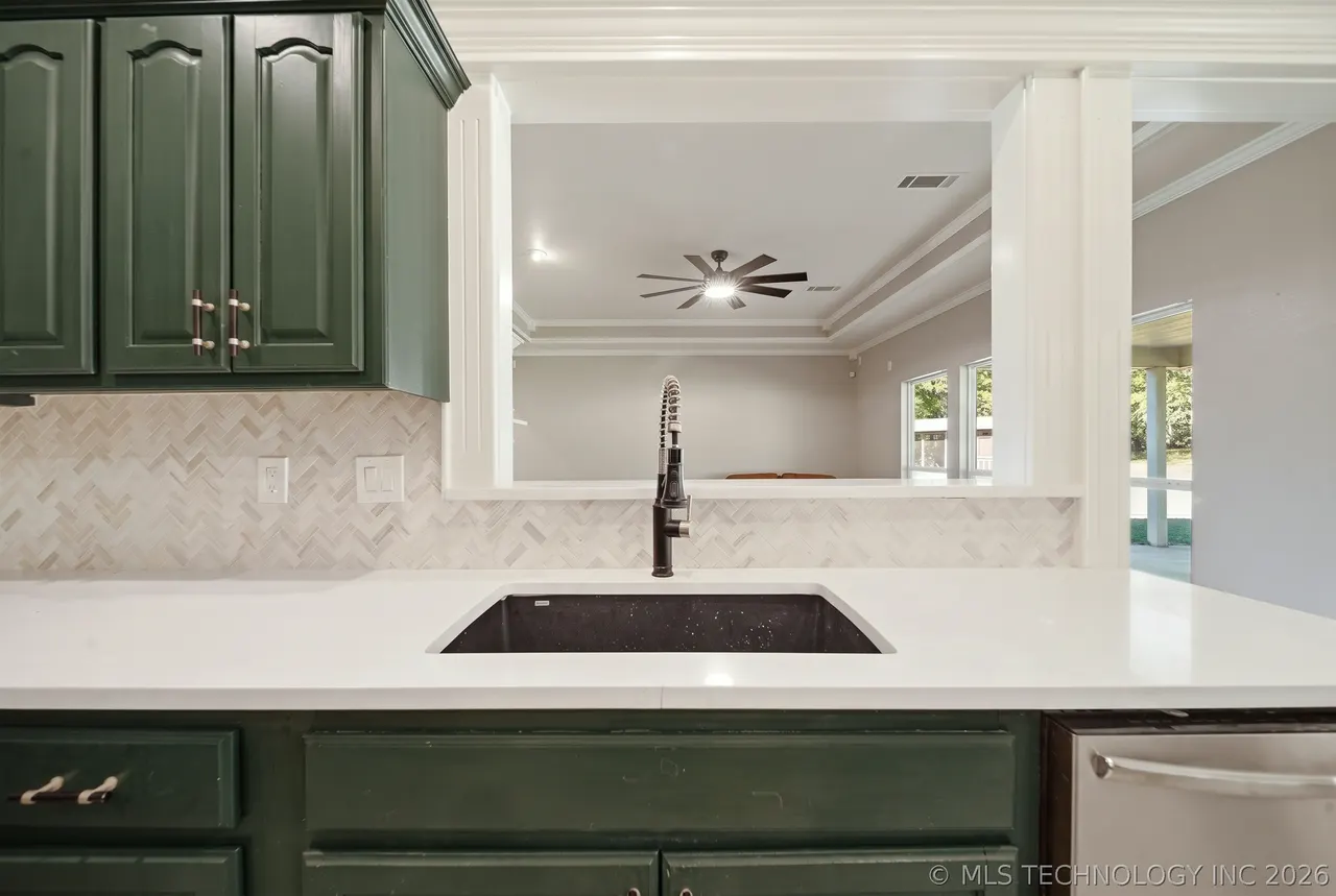Photo 17 — 18660 Navajo Road, Claremore, OK 74017