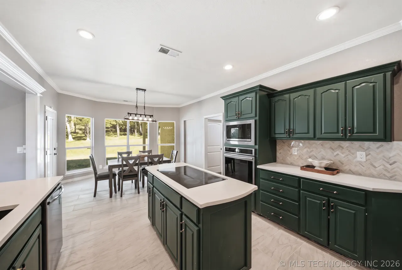 Photo 18 — 18660 Navajo Road, Claremore, OK 74017
