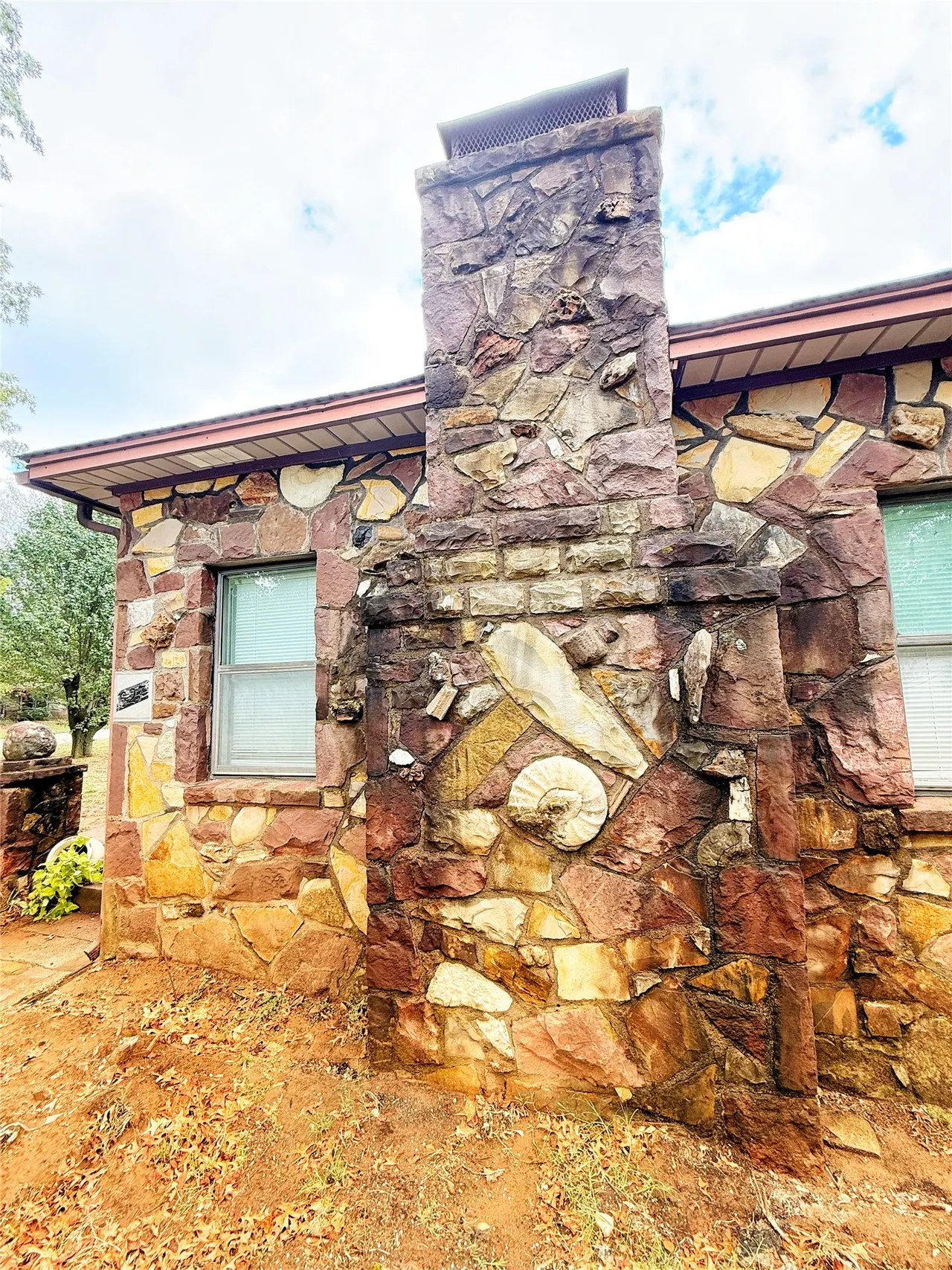 Photo 4 — 301 Warren Street, Holdenville, OK 74848