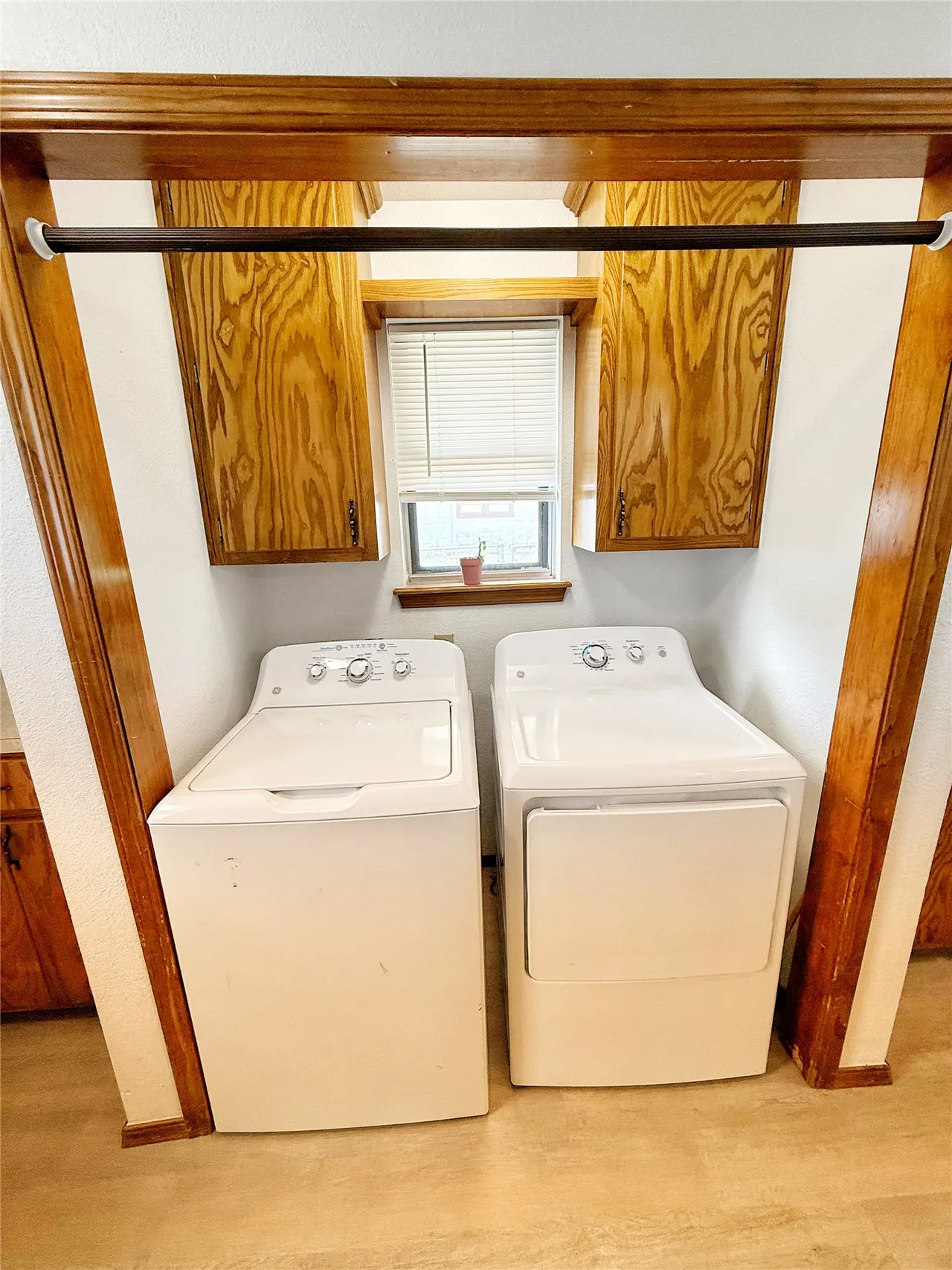 Photo 17 — 301 Warren Street, Holdenville, OK 74848