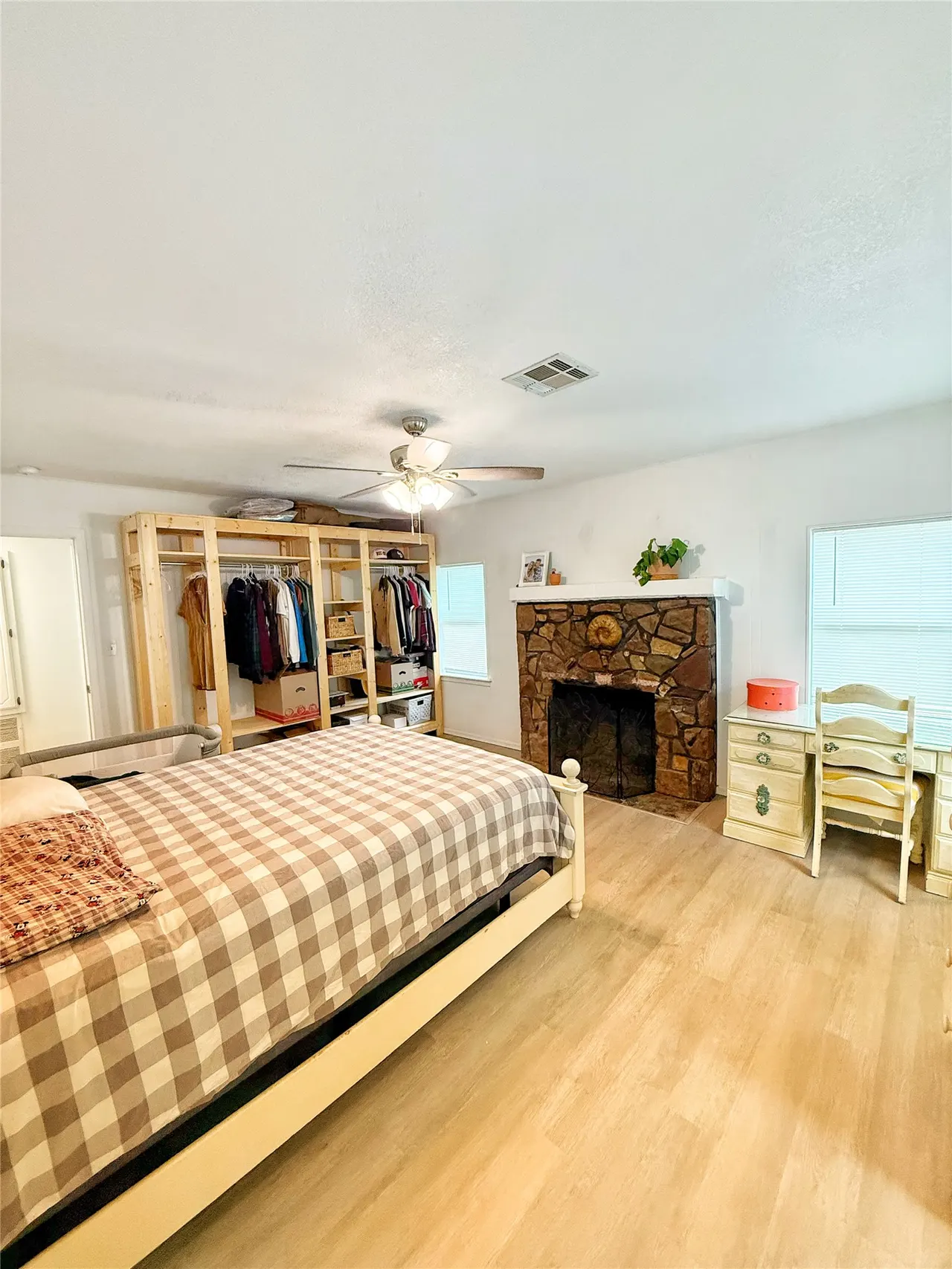 Photo 25 — 301 Warren Street, Holdenville, OK 74848