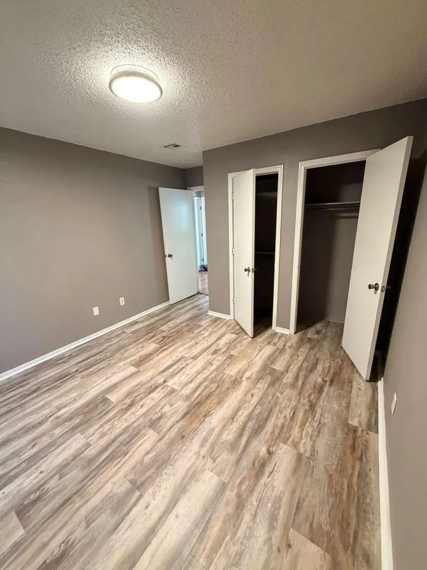 Photo 14 — 8022 S 75th EastAvenue, Tulsa, OK 74133