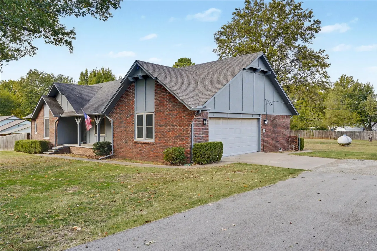 Photo 3 — 5795 480 Road, Claremore, OK 74019