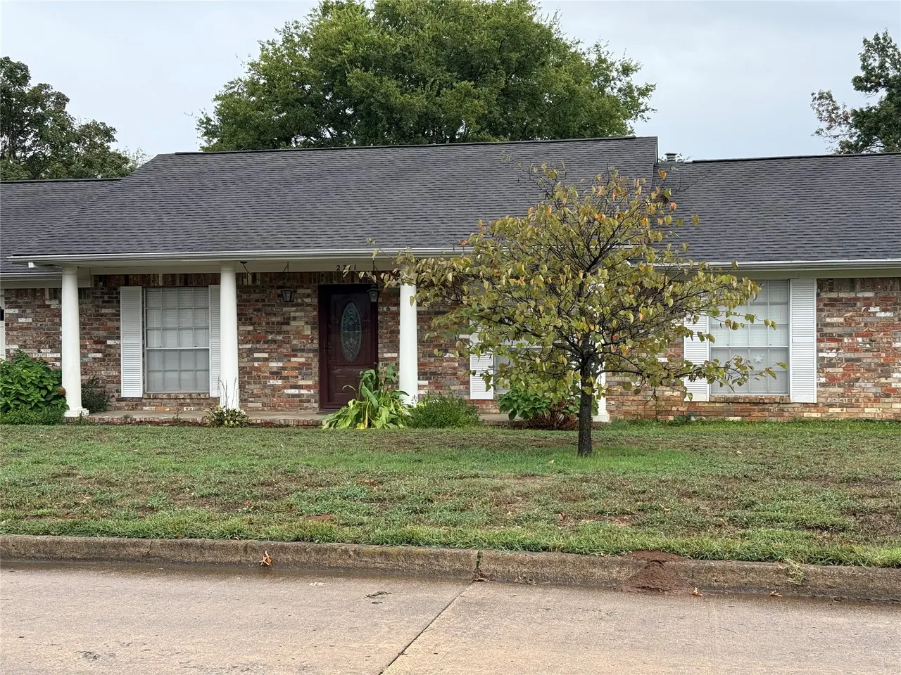 Front exterior — 2711 Kingston Street, Muskogee, OK 74403