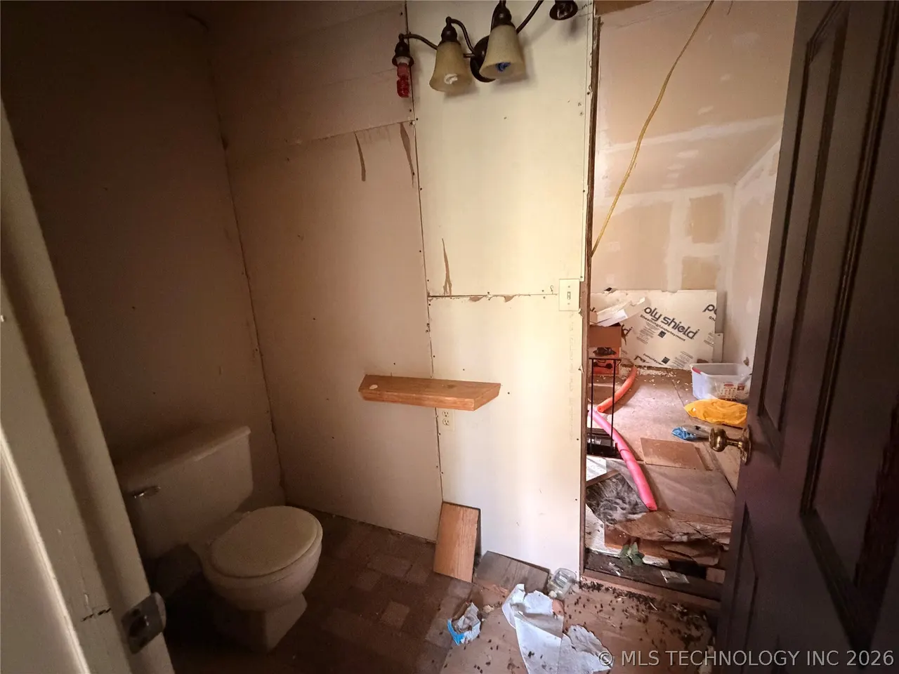 Photo 20 — 16508 Round Mtn, Howe, OK 74940