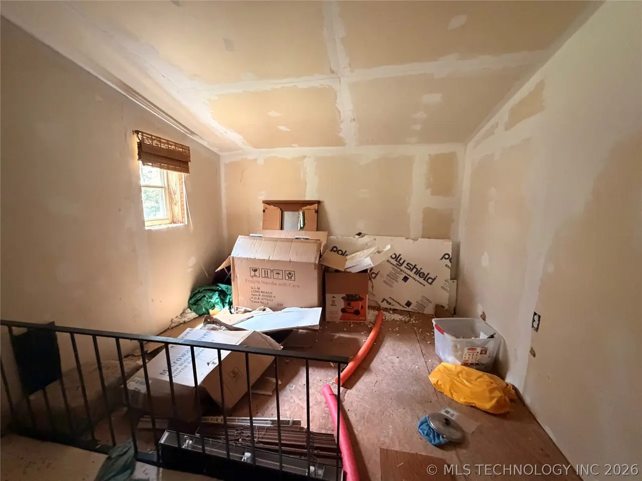 Photo 21 — 16508 Round Mtn, Howe, OK 74940