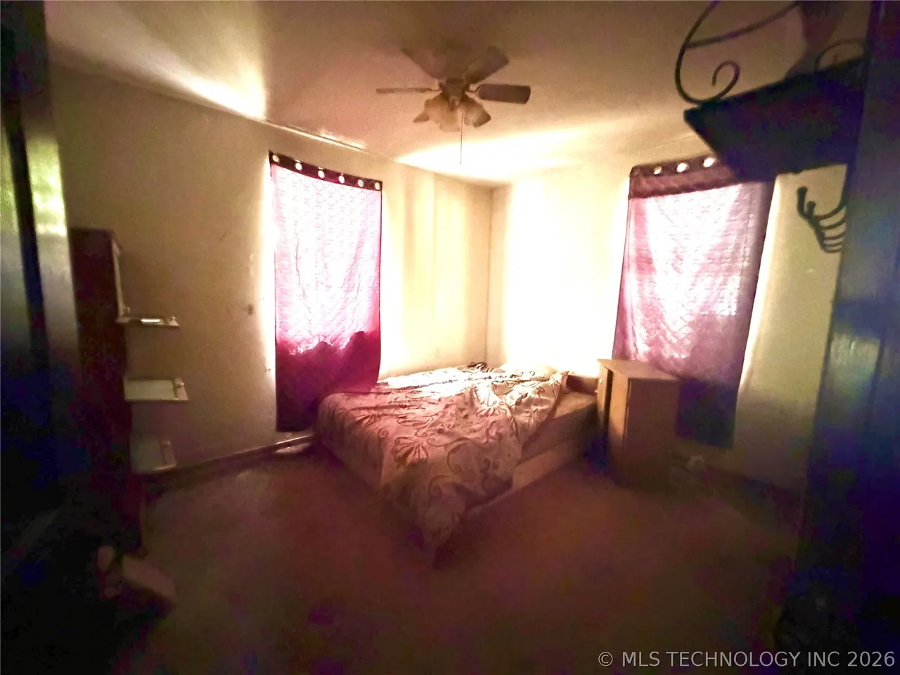 Photo 9 — 16508 Round Mtn, Howe, OK 74940