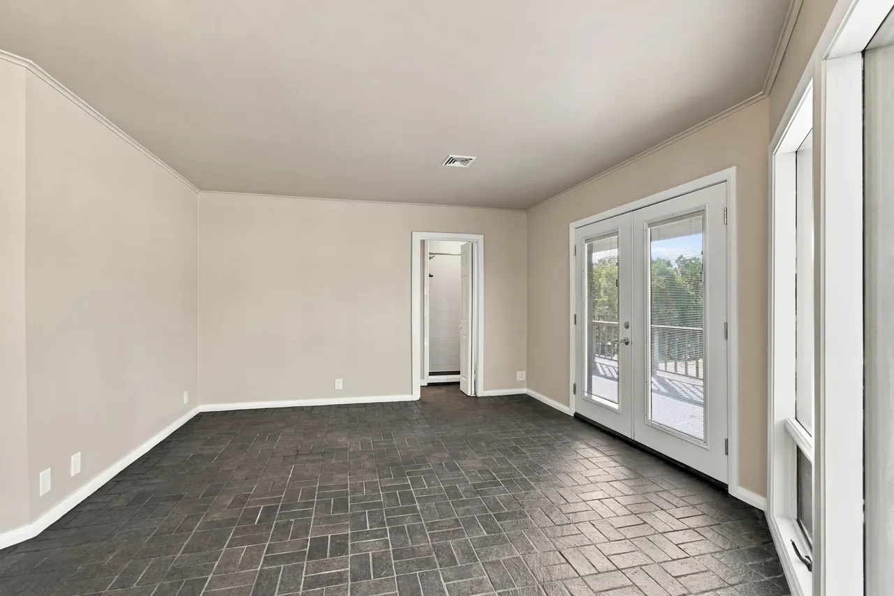 Photo 19 — 929 Barker Creek Drive, Sand Springs, OK 74063