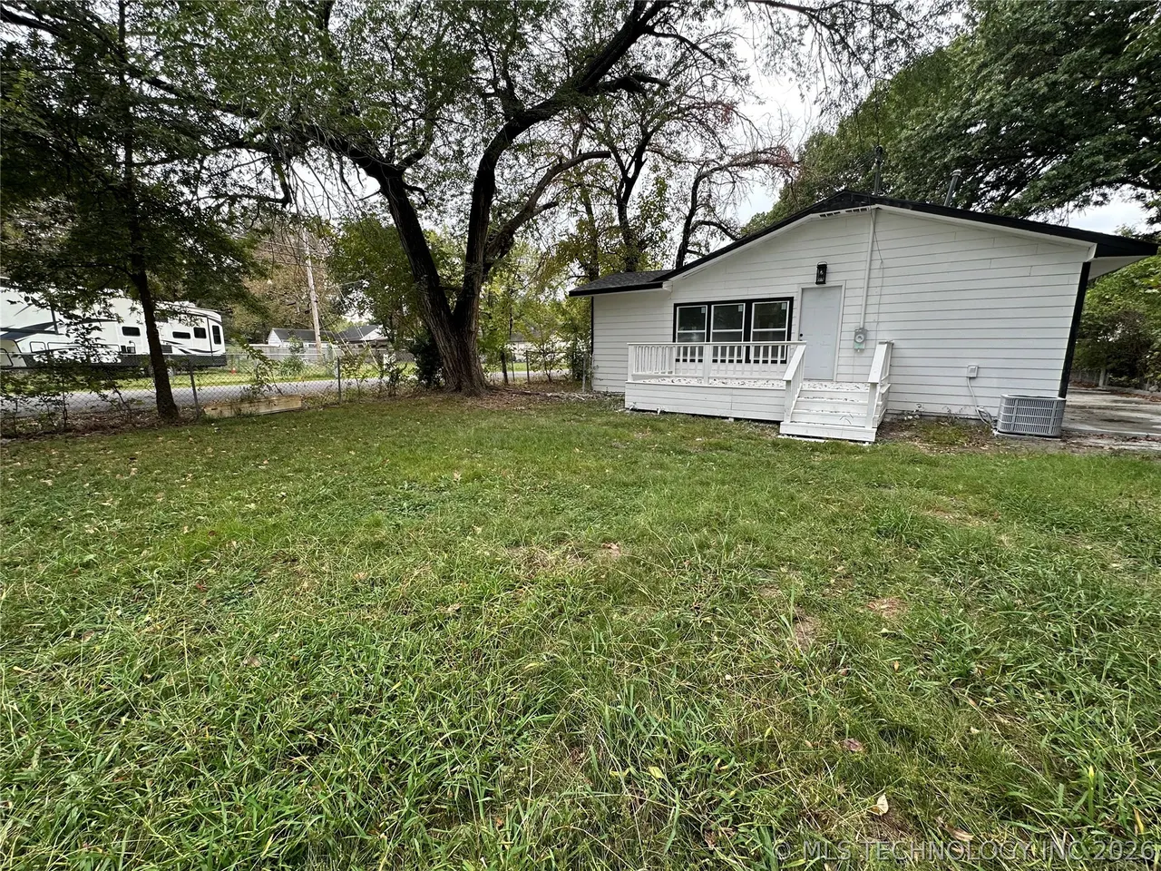 Photo 21 — 1402 Cherry Street, Muskogee, OK 74403