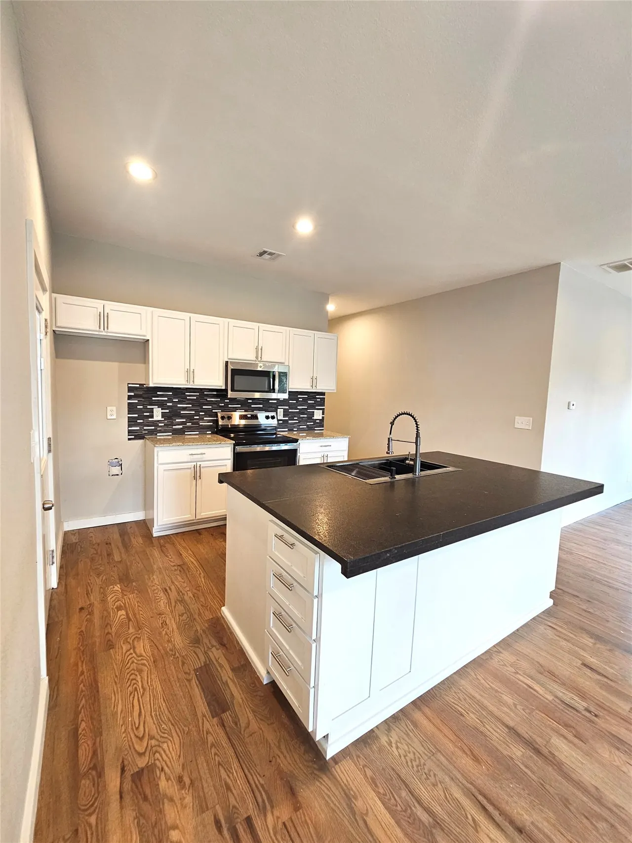 Photo 23 — 208 S Harvard Avenue, Tulsa, OK 74112