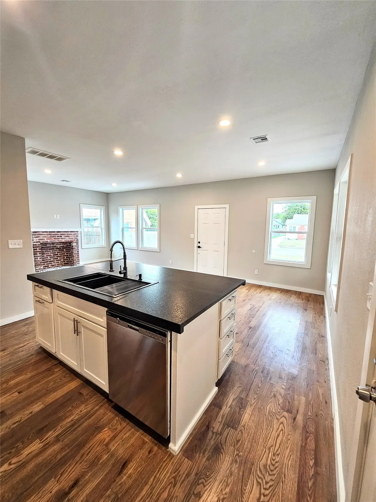Photo 24 — 208 S Harvard Avenue, Tulsa, OK 74112
