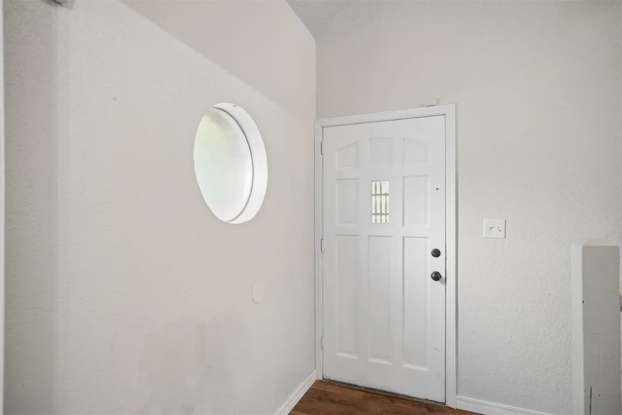 Photo 4 — 2524 S 96th East EastPlace, Tulsa, OK 74129