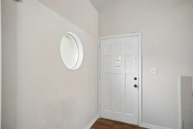 Photo 4 — 2524 S 96th East EastPlace, Tulsa, OK 74129