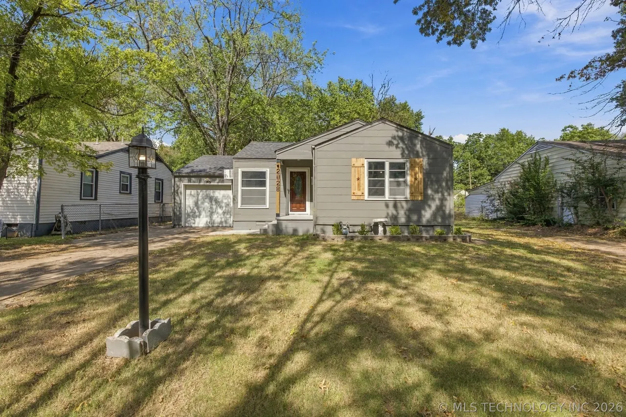 Front exterior — 2028 Haskell Boulevard, Muskogee, OK 74403