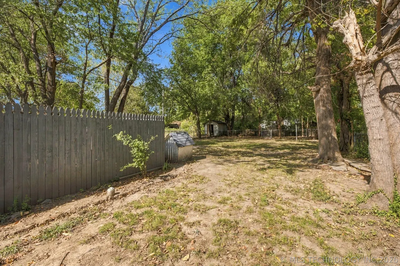Photo 21 — 2028 Haskell Boulevard, Muskogee, OK 74403