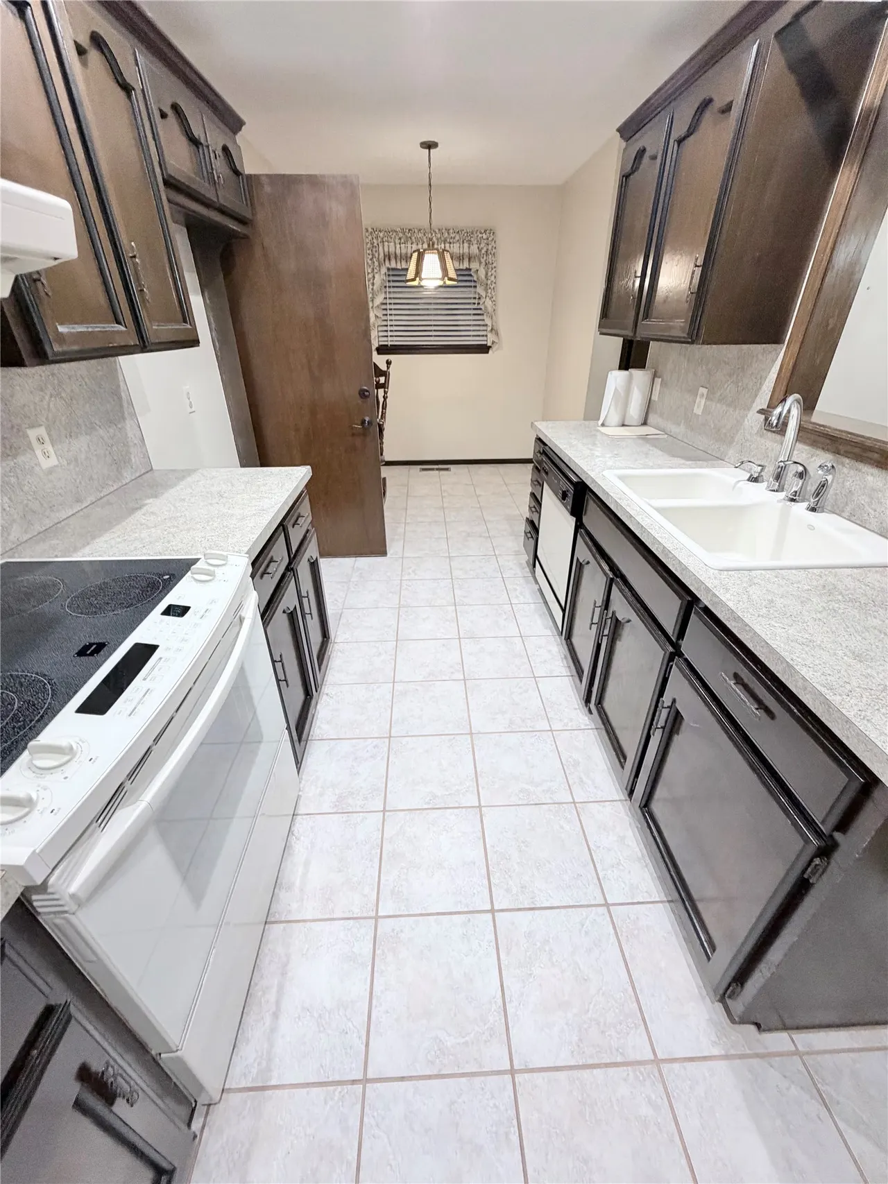 Photo 22 — 415 N Gum Street, Jenks, OK 74037