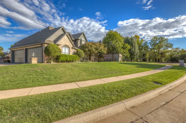 Photo 3 — 105 E Ocala Street, Broken Arrow, OK 74011