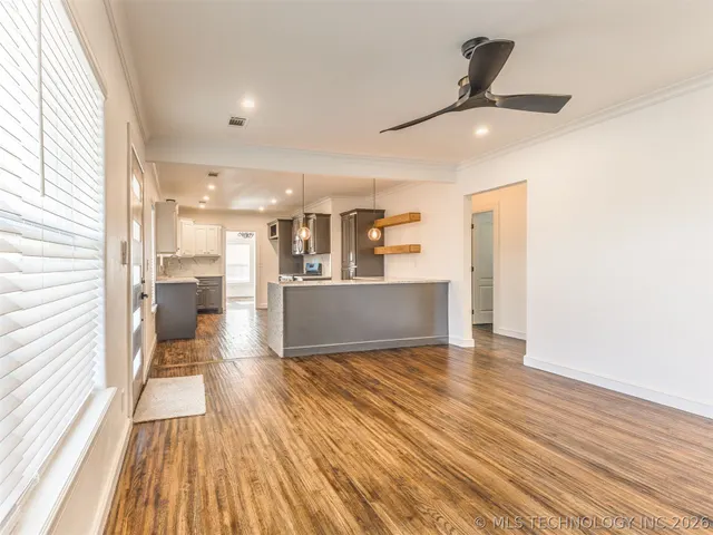 Photo 8 — 5770 W 41st Street, Tulsa, OK 74107