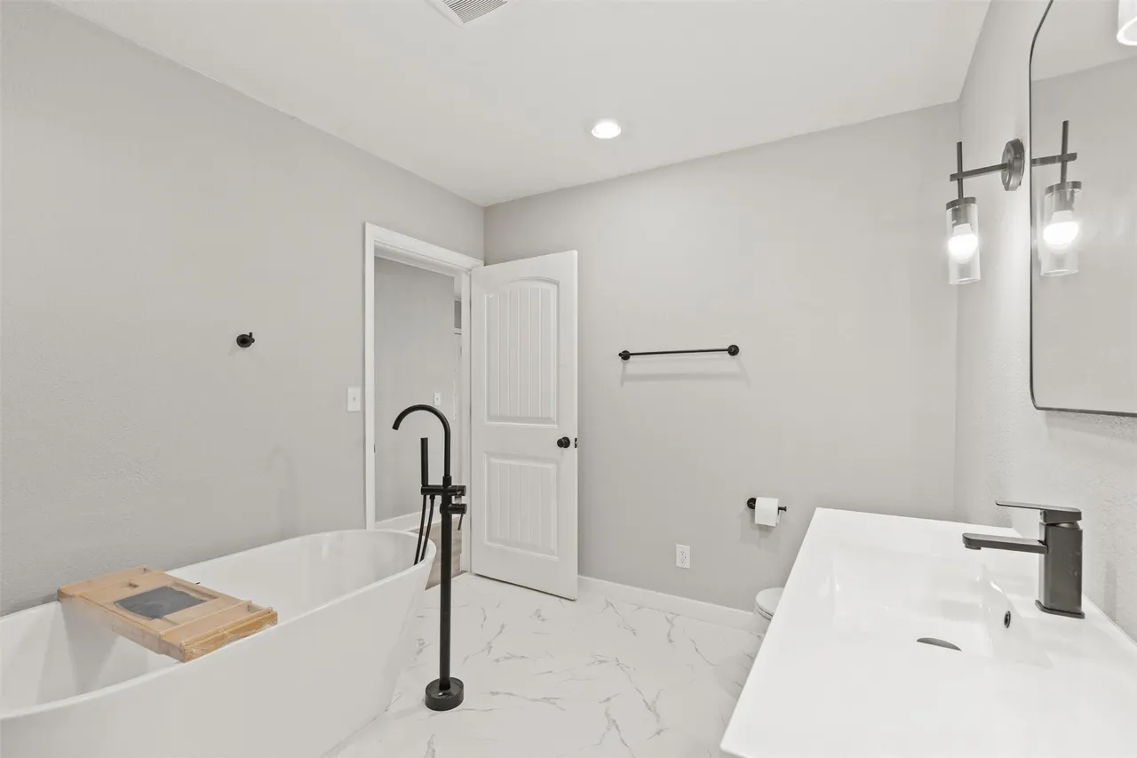 Photo 27 — 2520 E Tuxedo Boulevard, Bartlesville, OK 74006