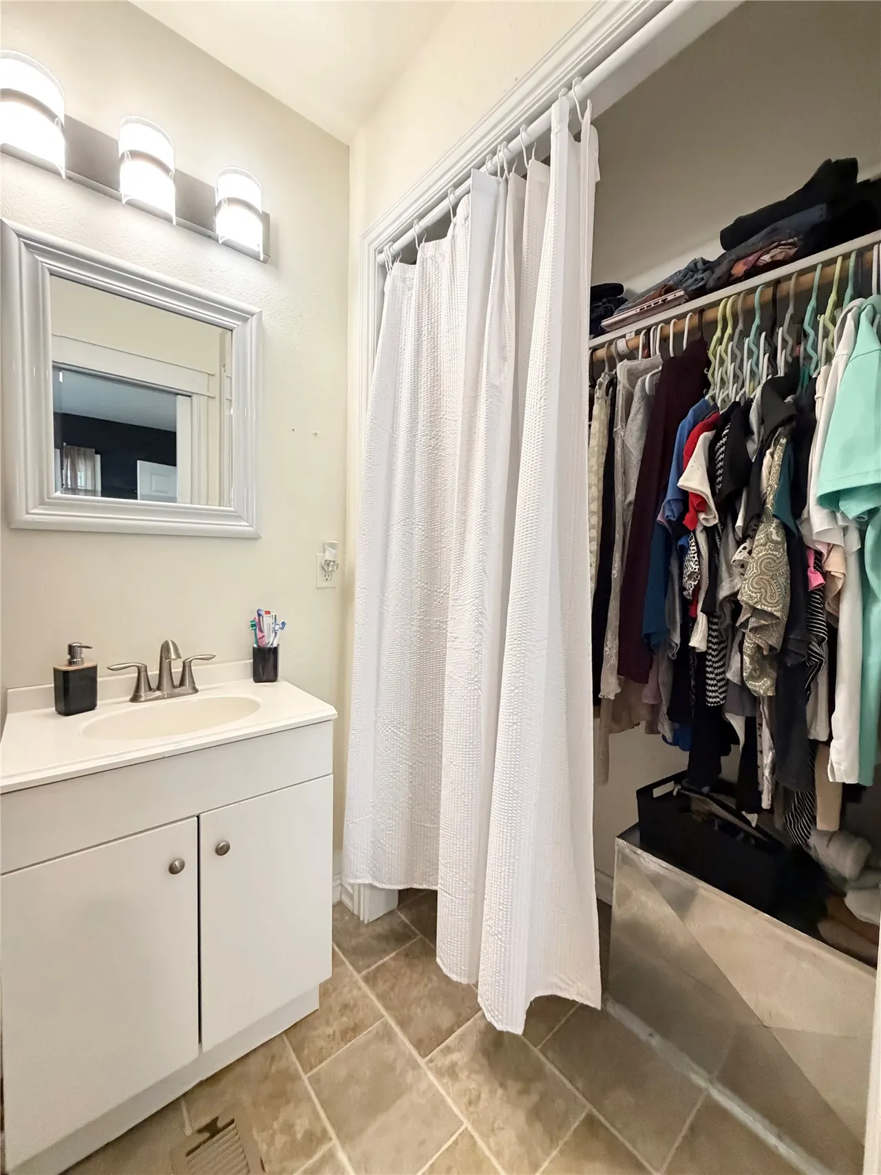 Photo 21 — 1217 E Cherry Street, Cushing, OK 74023