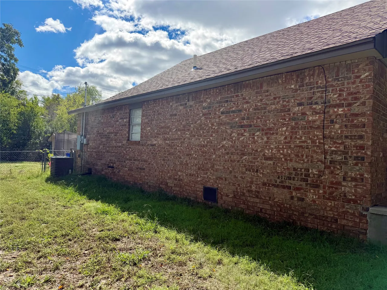 Photo 63 — 1217 E Cherry Street, Cushing, OK 74023