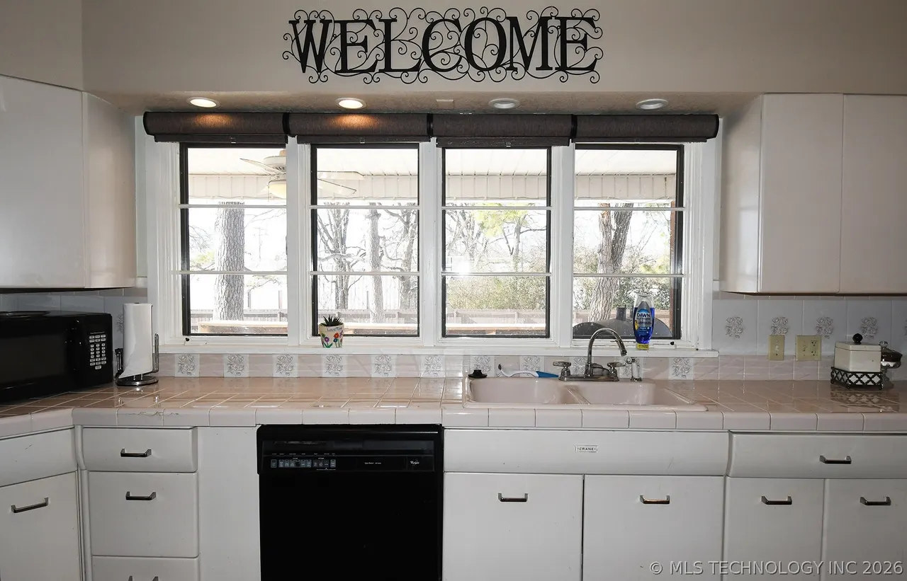 Photo 10 — 311 S Elm Street, Sallisaw, OK 74955
