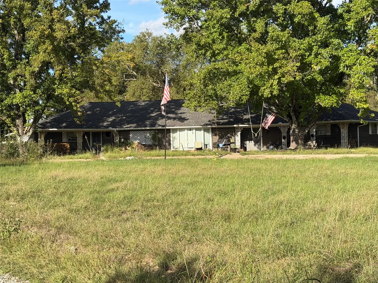 Front exterior — 2343 W Community Chapel, Atoka, OK 74525