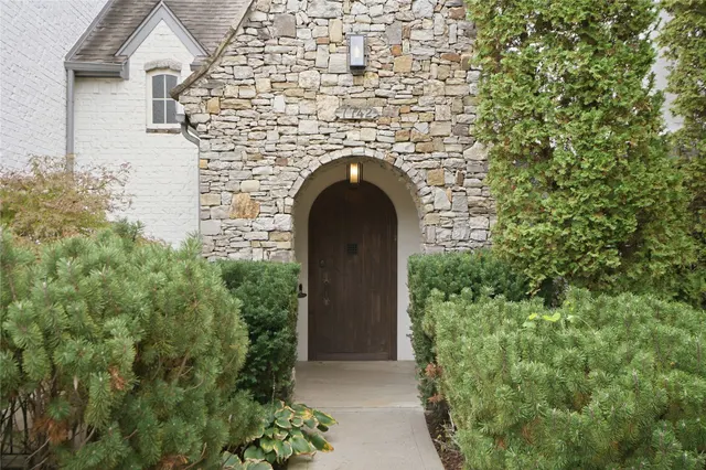 Photo 4 — 7742 S Indian Avenue, Tulsa, OK 74132