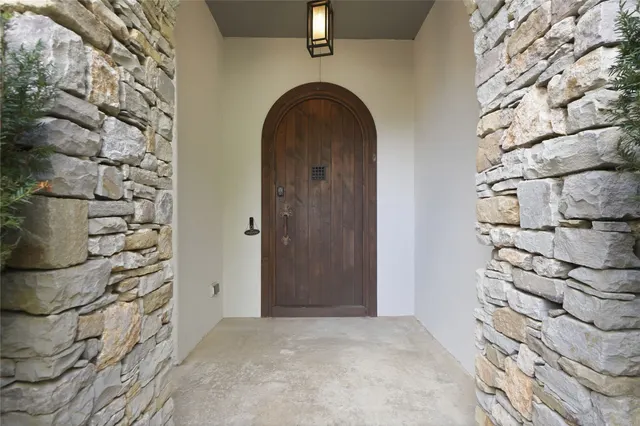 Photo 6 — 7742 S Indian Avenue, Tulsa, OK 74132