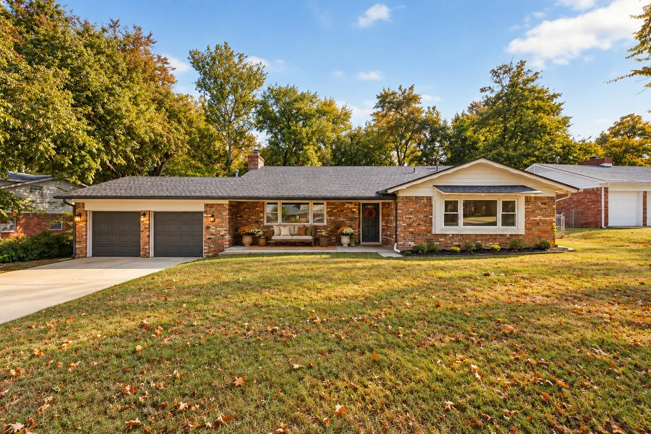 Front exterior — 1725 S Darlington Avenue, Tulsa, OK 74112