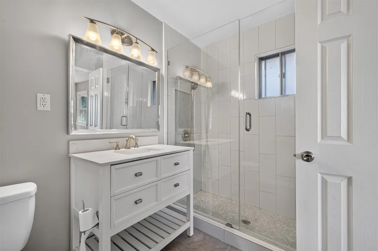 Photo 8 — 1725 S Darlington Avenue, Tulsa, OK 74112