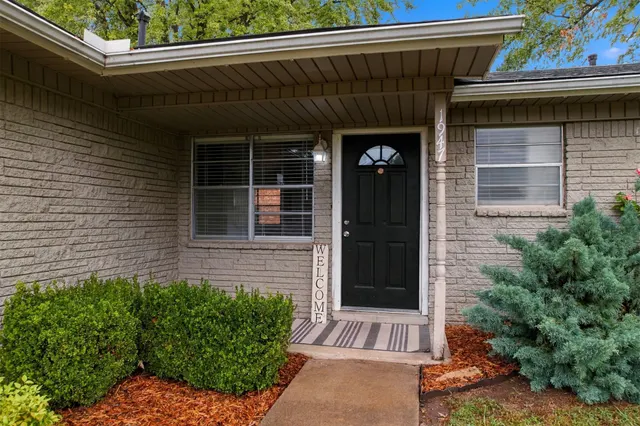 Photo 4 — 1947 S Fern Avenue, Broken Arrow, OK 74012