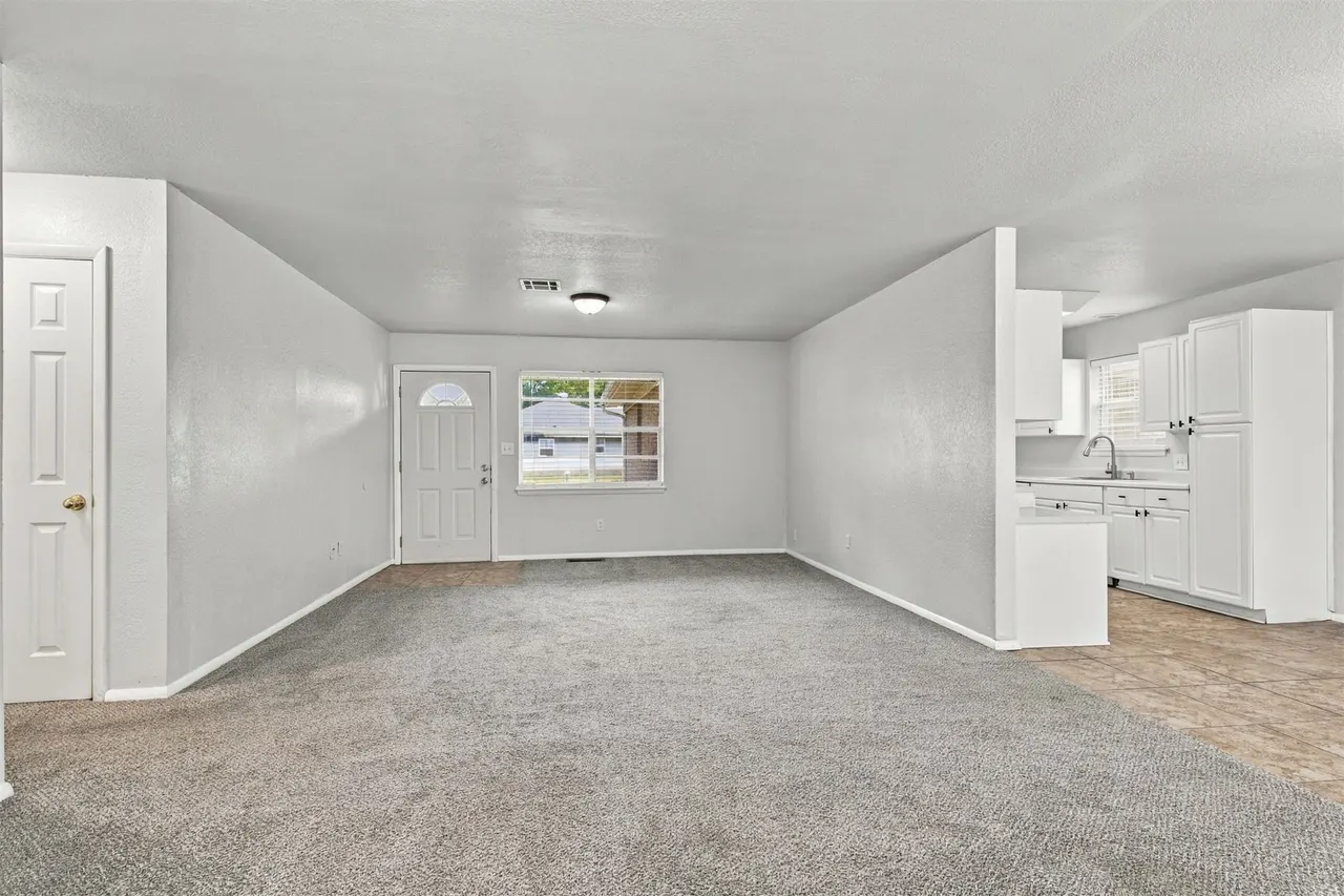 Photo 11 — 1947 S Fern Avenue, Broken Arrow, OK 74012