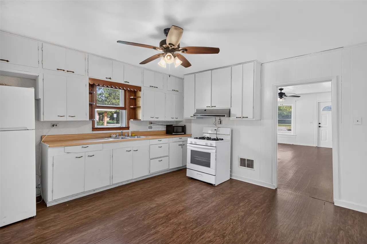 Photo 6 — 116 S Elliott Street, Pryor, OK 74361