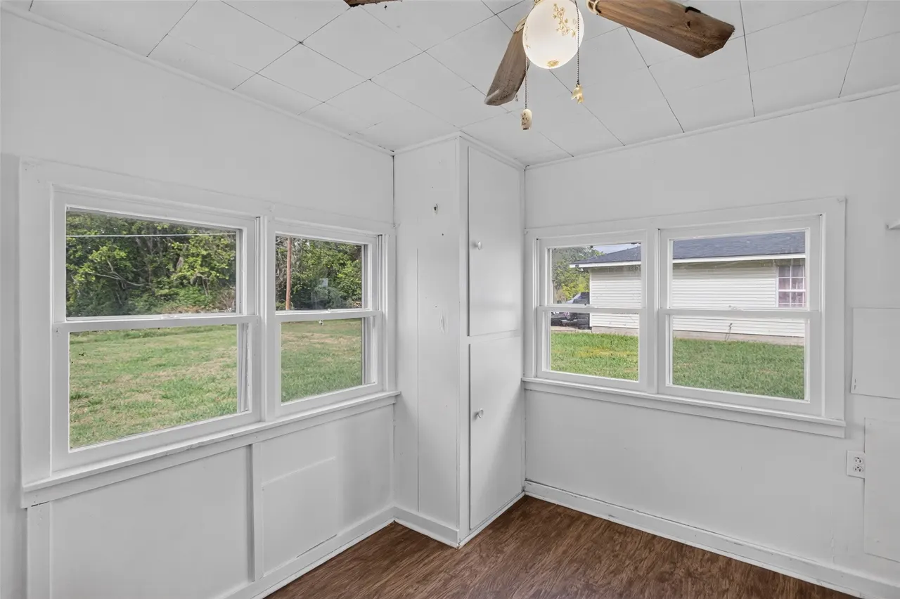 Photo 11 — 116 S Elliott Street, Pryor, OK 74361