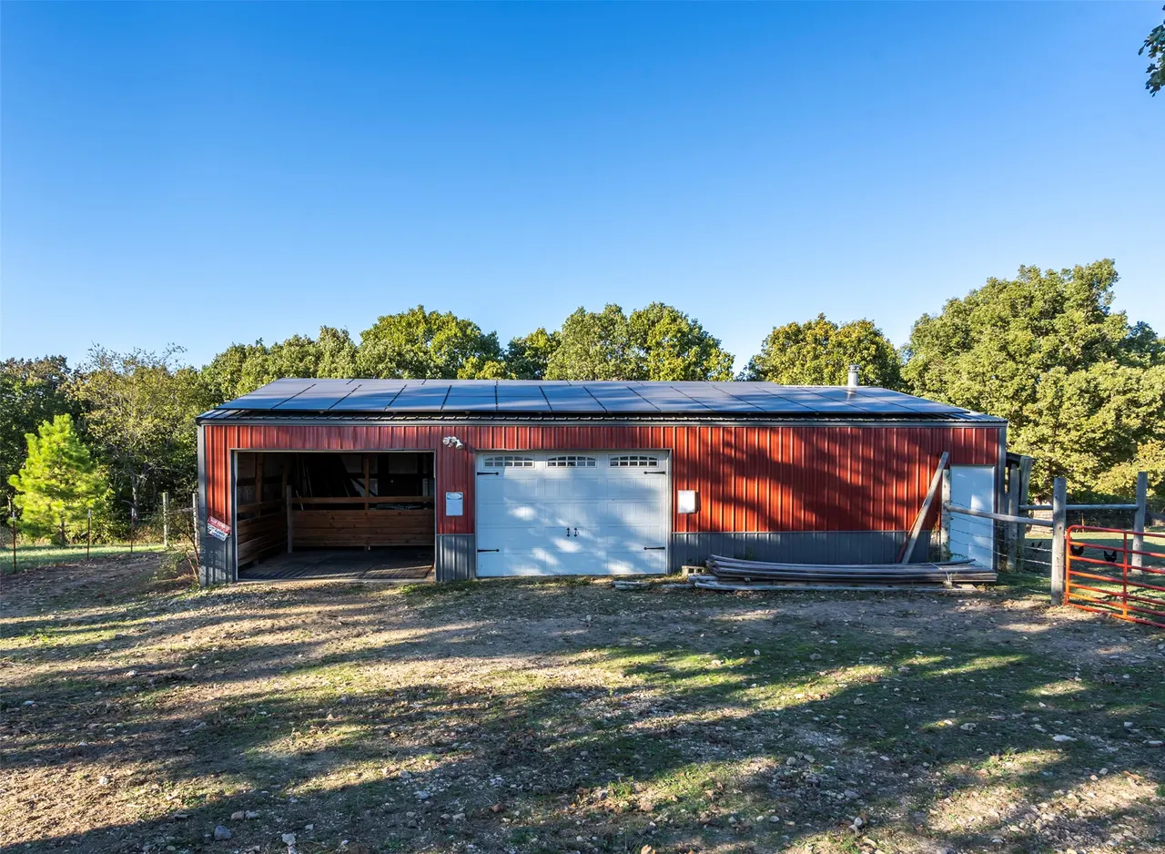 Photo 33 — 473339 E 660 Road, Watts, OK 74964