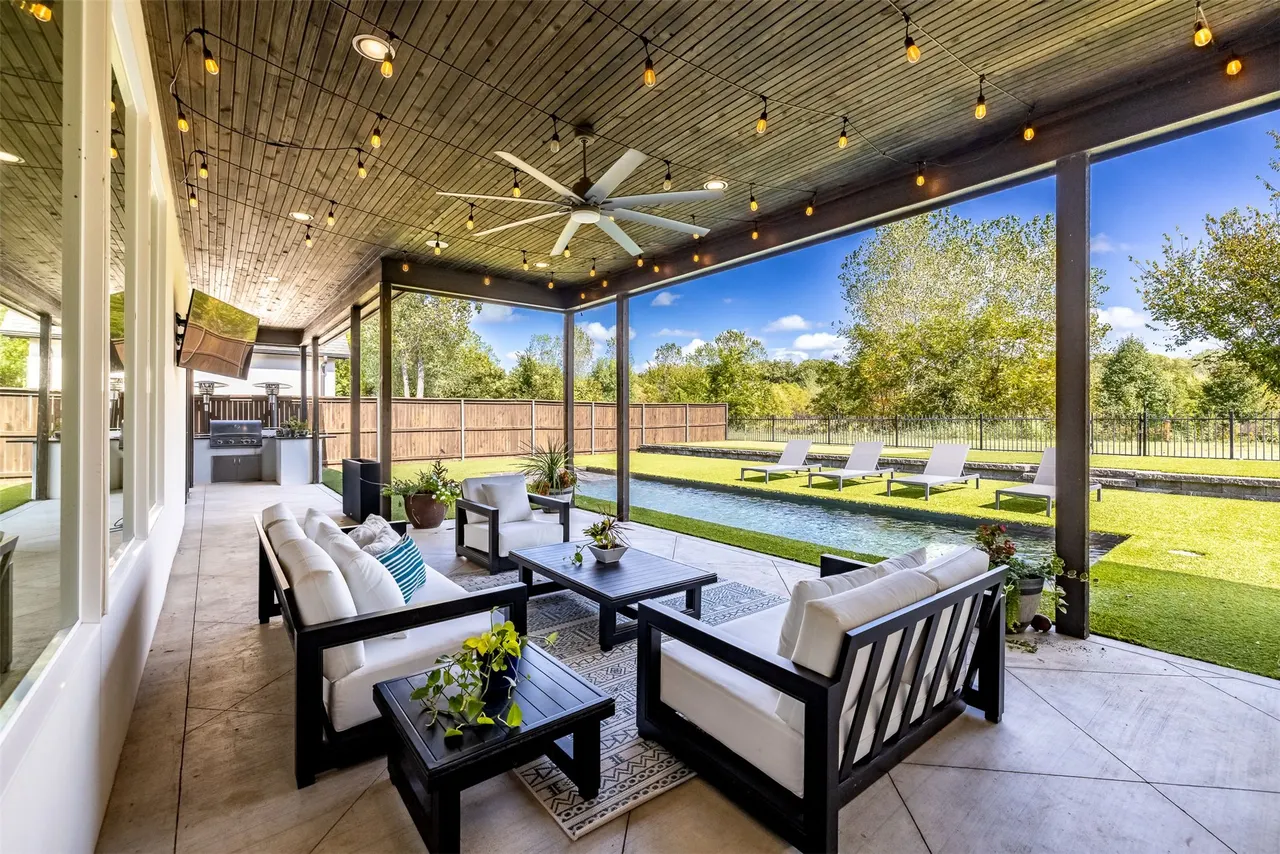 Photo 2 — 12363 S 68th EastAvenue, Bixby, OK 74008