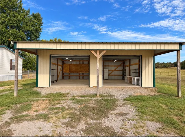 Photo 5 — 10549 W Perry Road, Stigler, OK 74462