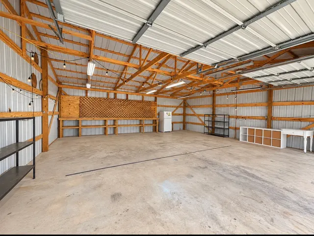Photo 4 — 10549 W Perry Road, Stigler, OK 74462