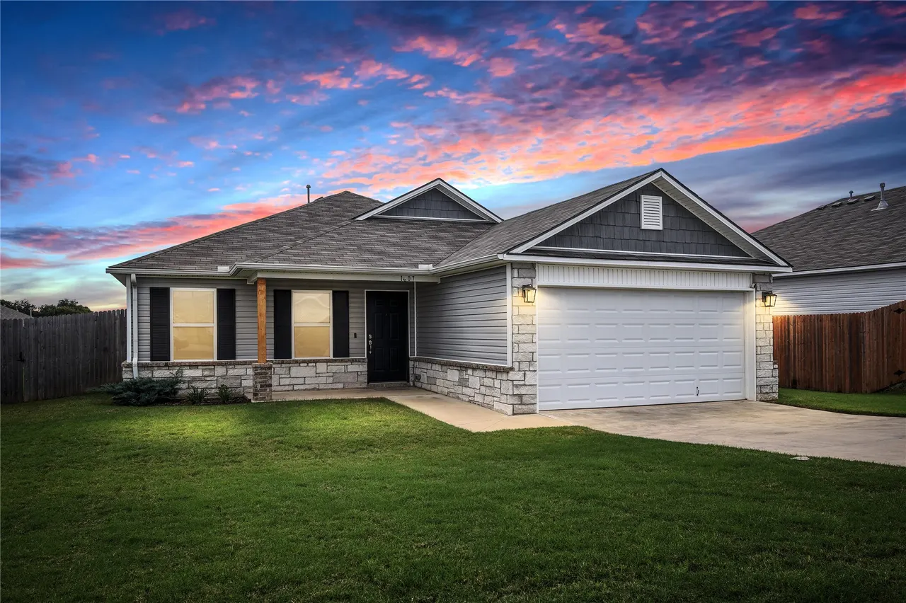 Front exterior — 1607 E Toledo Street, Broken Arrow, OK 74012