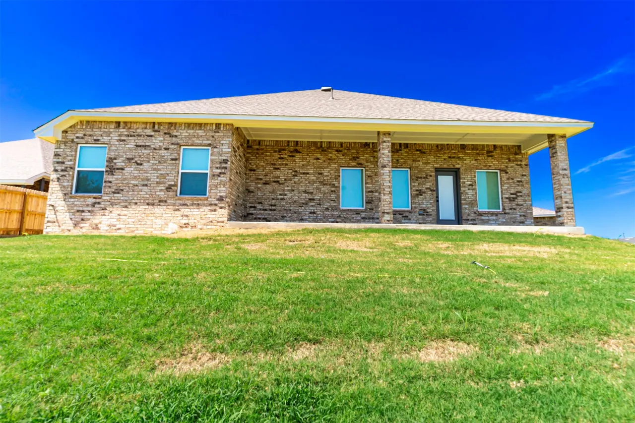 Photo 11 — 203 S 25th Street, Collinsville, OK 74021