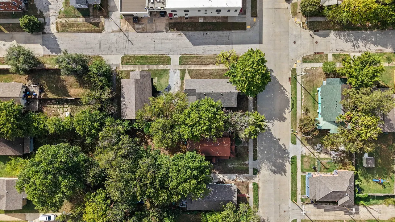 Photo 23 — 111 S Yorktown Avenue E, Tulsa, OK 74104