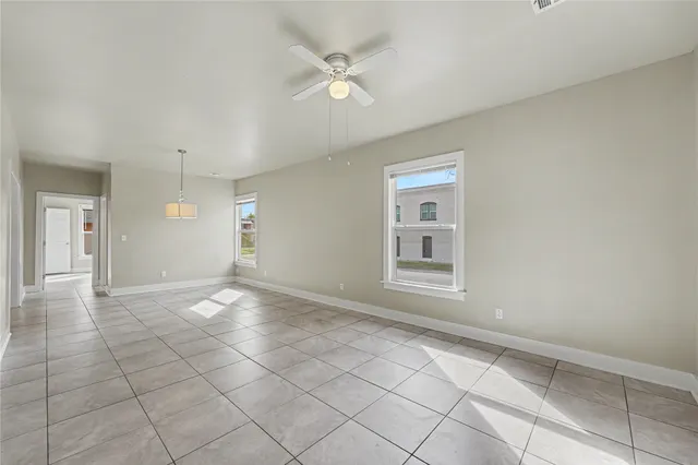 Photo 4 — 111 S Yorktown Avenue E, Tulsa, OK 74104