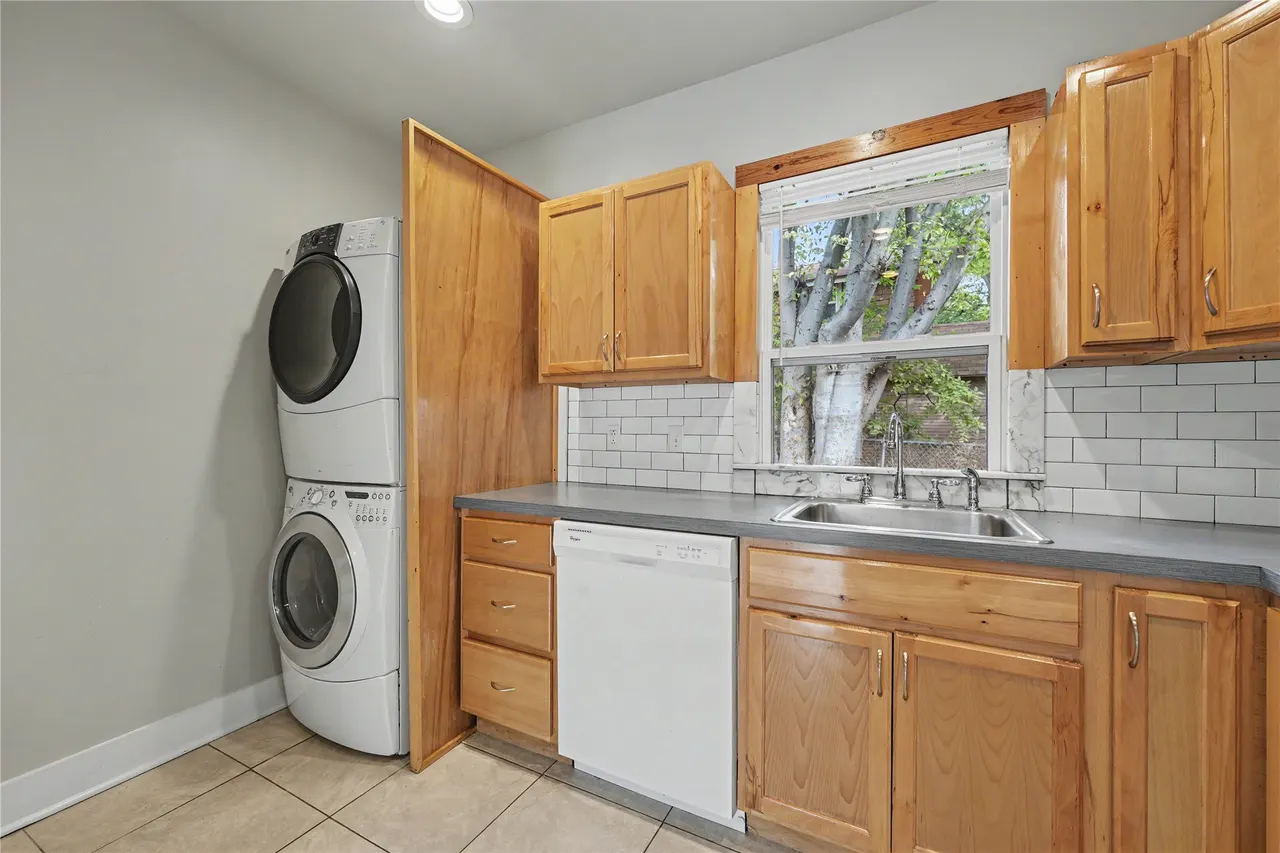 Photo 10 — 111 S Yorktown Avenue E, Tulsa, OK 74104